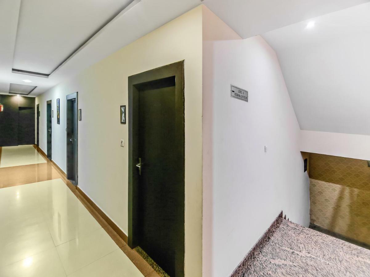 Capital O 32619 Hotel Sugar Palm Gwalior Exterior foto